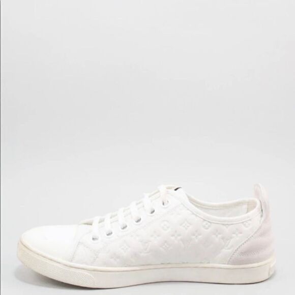 AUTHENTIC Louis Vuitton Leather embossed sneakers shoes size 37.5. Worn twice. - Picture 4 of 13